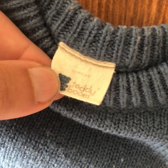 3/20⭐️ Lightweight knit sweater - Picture 2 of 3